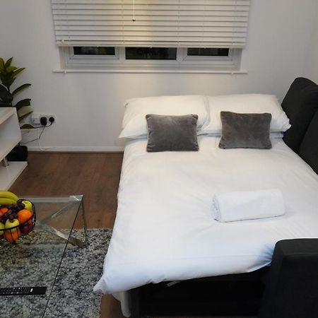 2Bedrm-4Guests-Parking-Nearstation Apartamento Londres Exterior foto