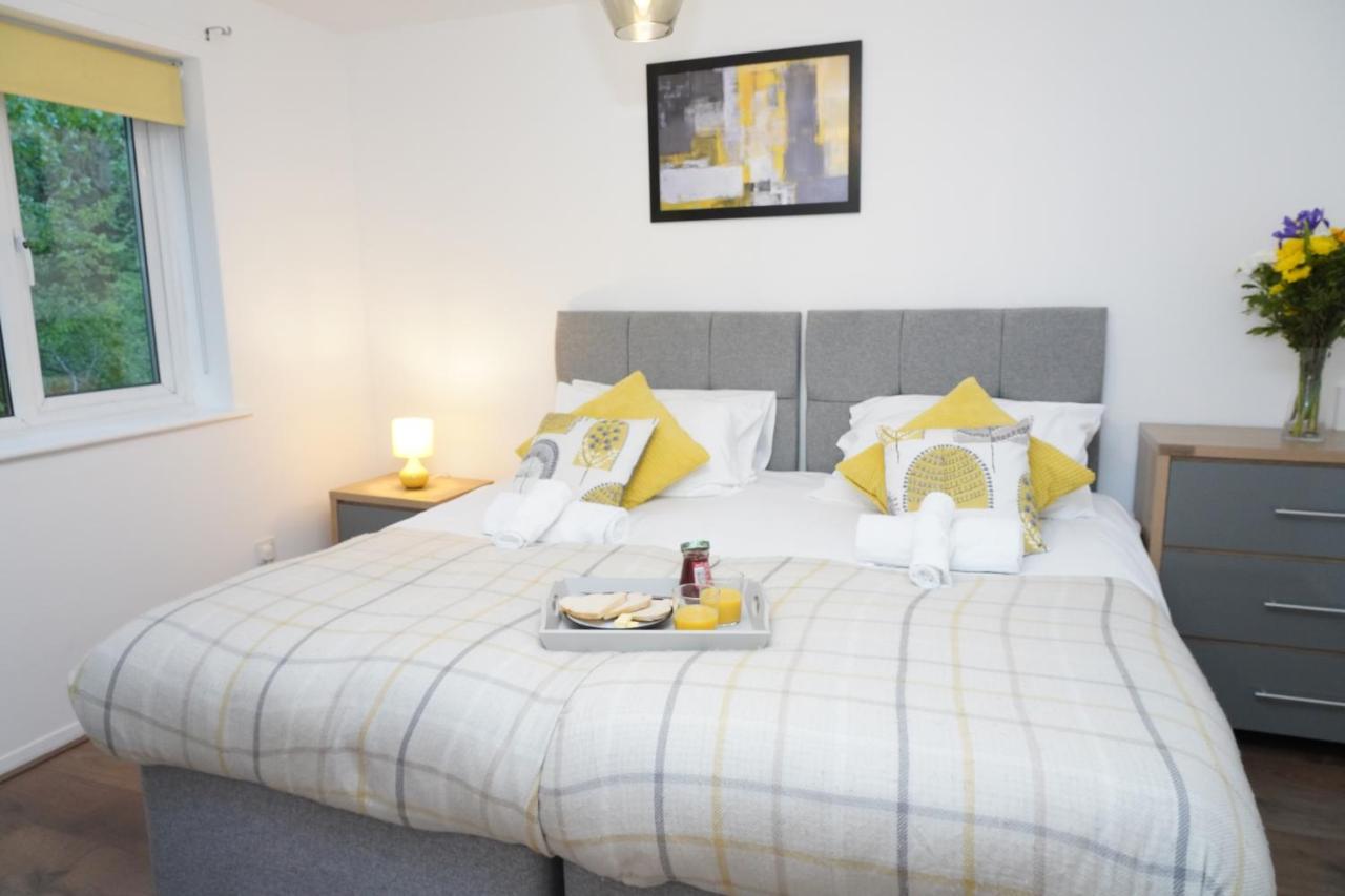 2Bedrm-4Guests-Parking-Nearstation Apartamento Londres Exterior foto
