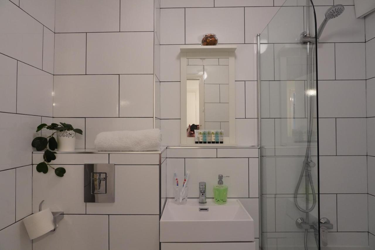 2Bedrm-4Guests-Parking-Nearstation Apartamento Londres Exterior foto