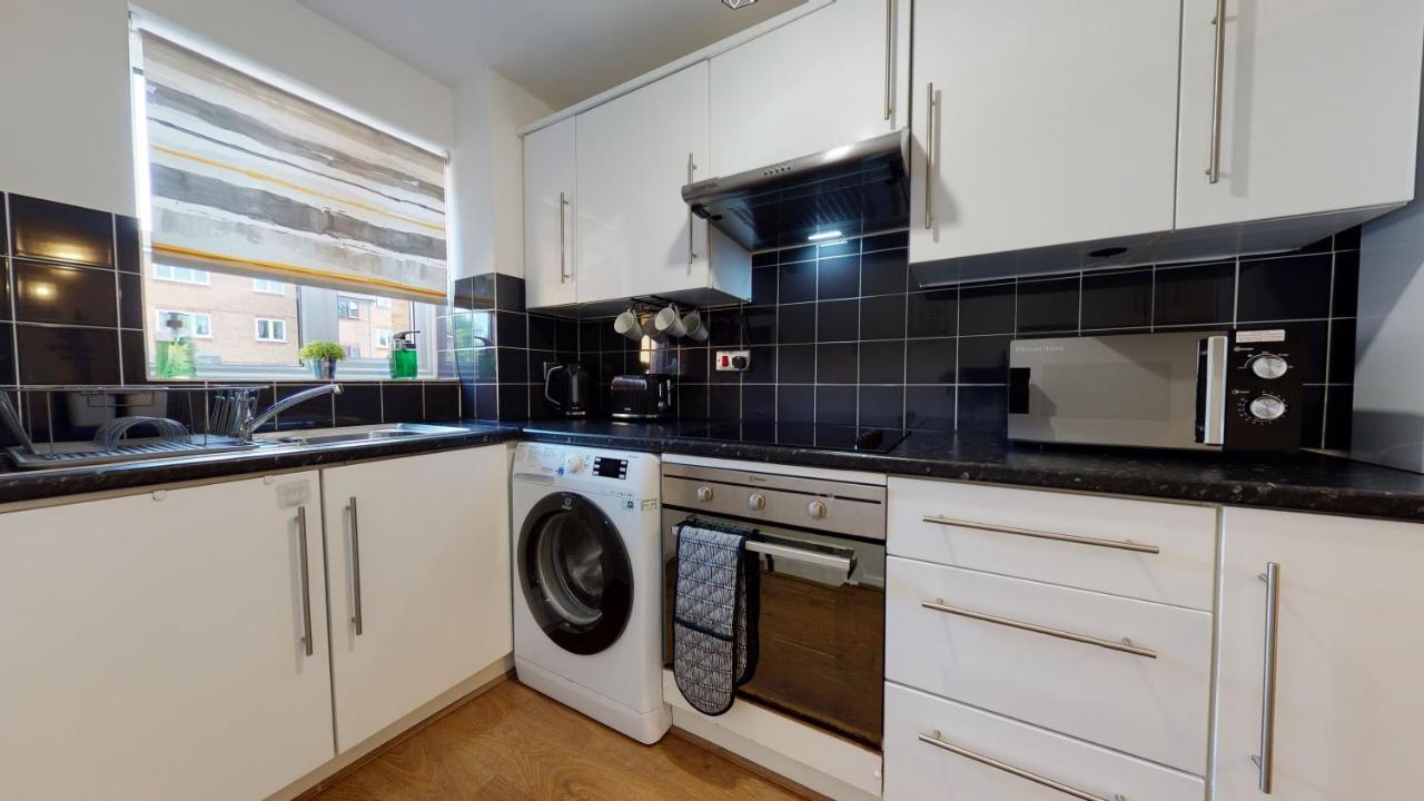 2Bedrm-4Guests-Parking-Nearstation Apartamento Londres Exterior foto